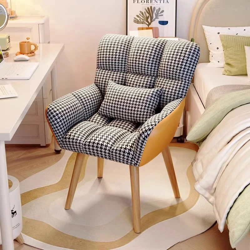 Ladies' dressing chair, light  - огляд і ціна Office Furniture For Home